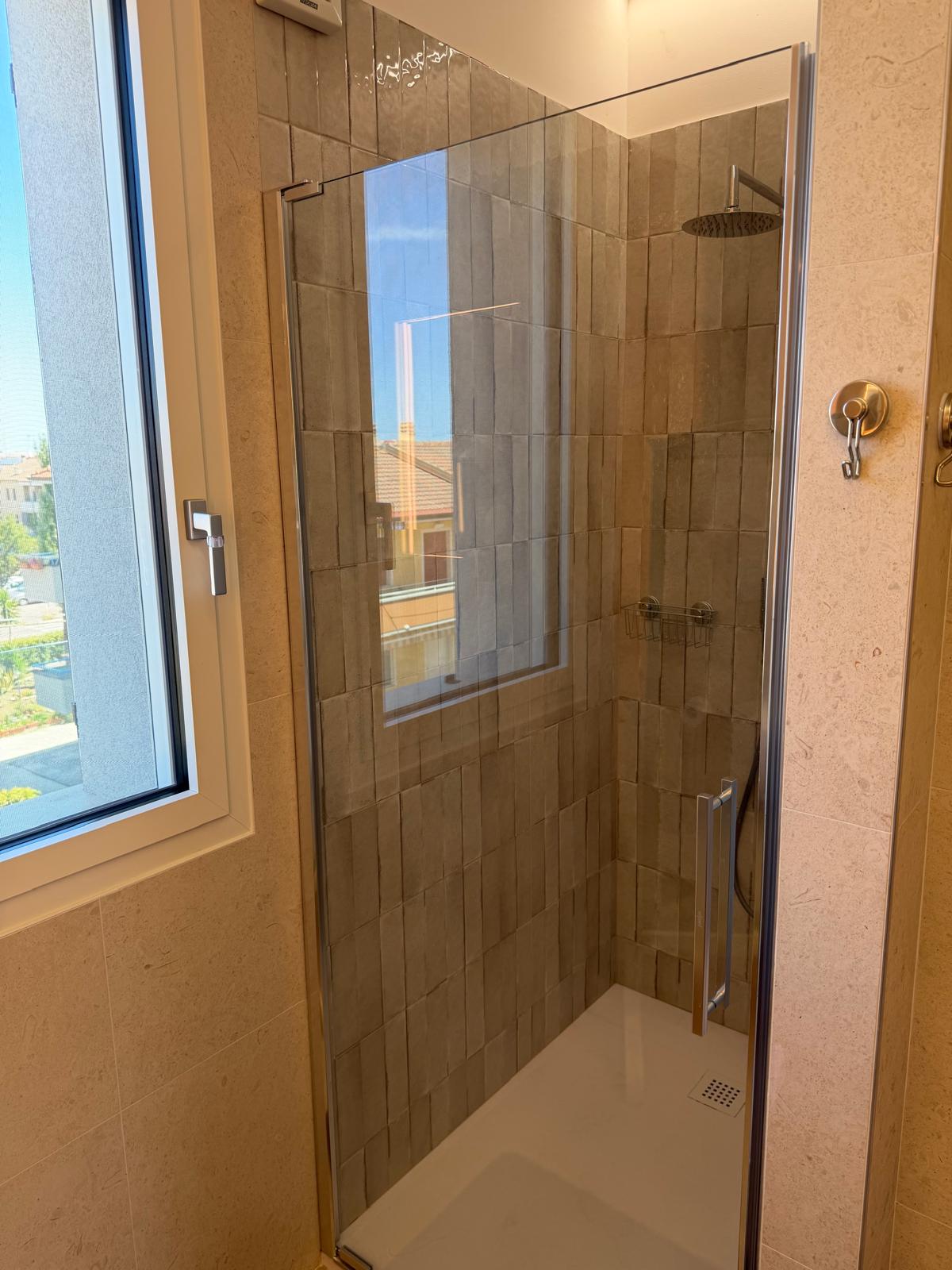 Bagno grande — dettaglio
